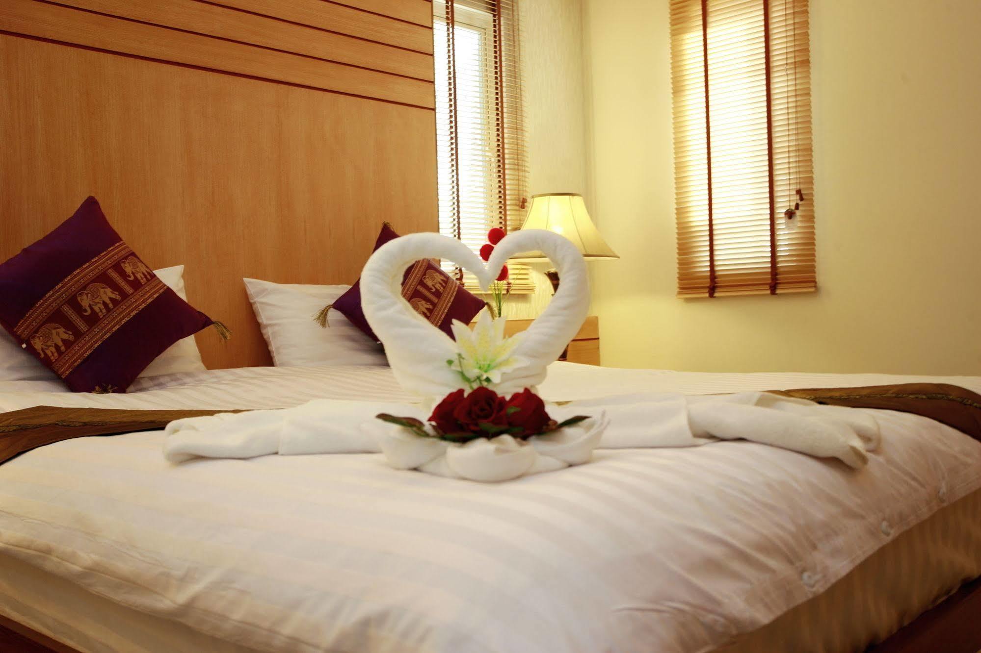 Patong Terrace Boutique Hotel Exterior photo
